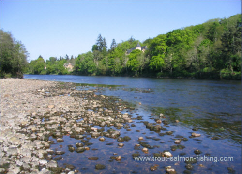 Low water on the MacIntyre pool, River Ness