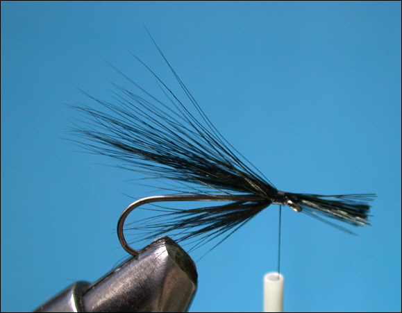 Simple Sea Trout Fly - step 4